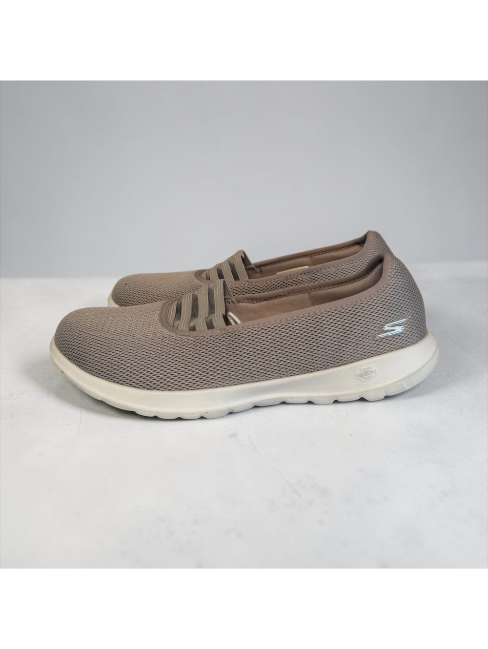 Skechers GOwalk Lite Joyful Taupe Mesh Slip On Shoes Womens Size 7 15415